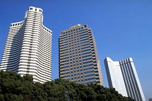 沖縄で選ばれる足場工事の業者とは？信頼性とコストパフォーマンスを徹底比較！